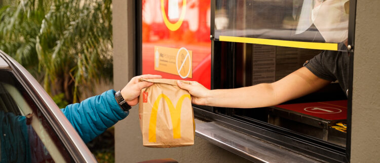 [Argentina] McDonald’s adapta su operación a las nuevas restricciones en AMBA y presenta una opción de delivery propio desde su App