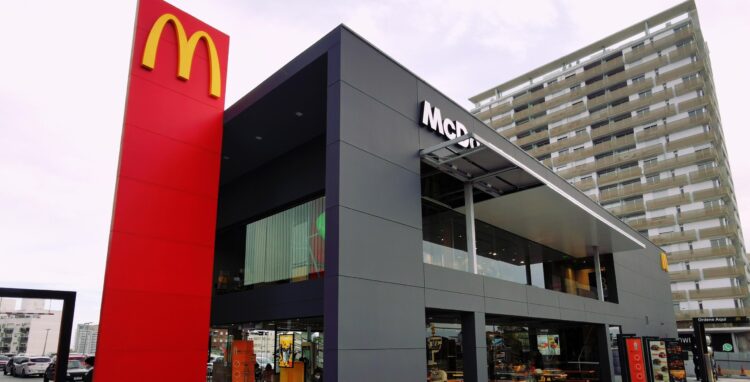 [Uruguay] McDonald’s abrió un local en Plaza Italia Shopping