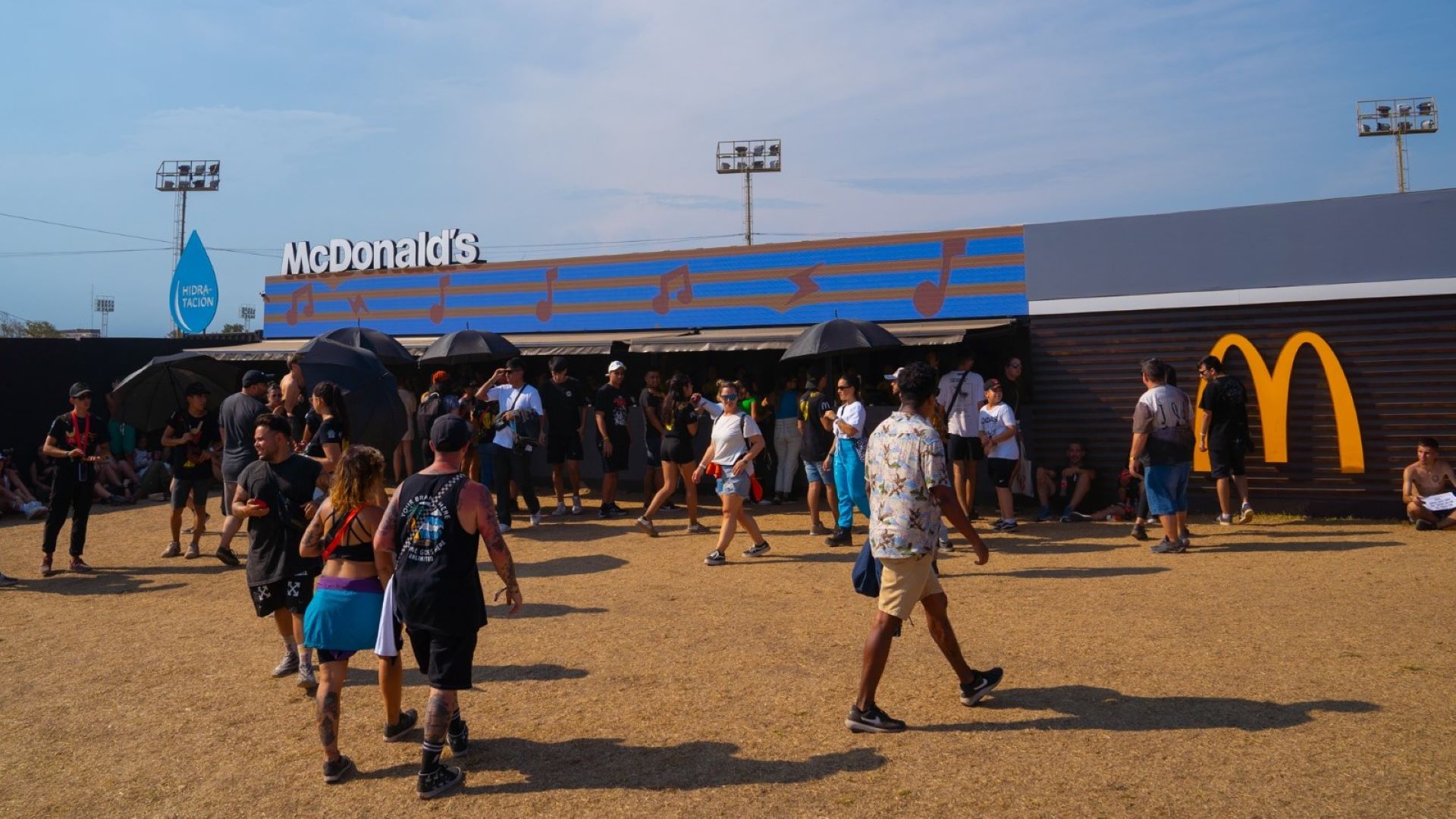 [Argentina] McDonald’s presente por segundo año consecutivo en el Lollapalooza con un imponente local y una propuesta sustentable