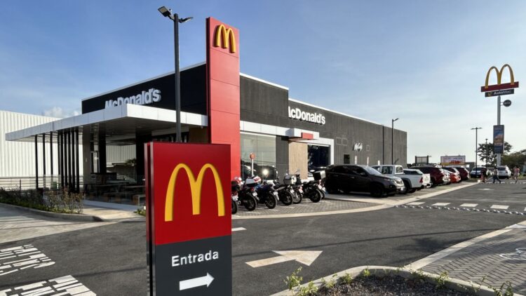[Costa Rica] McDonald’s genera nuevos empleos con la apertura de su restaurante en el Coyol