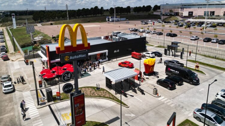 [Argentina] McDonald’s sigue creciendo: abre su local N°227, en Bahía Blanca