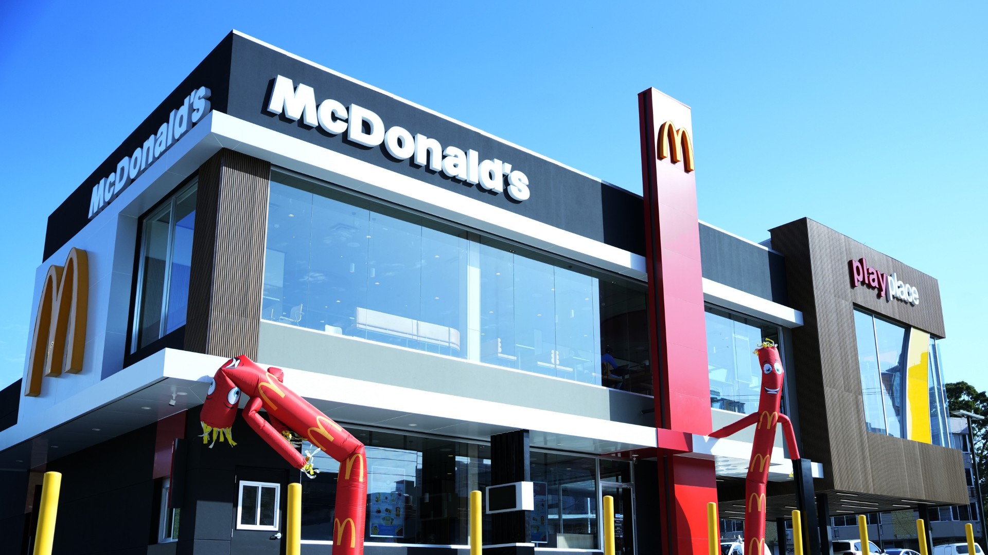 [Panamá] Arcos Dorados inaugura restaurante McDonald’s en Vía Porras, promoviendo el empleo y la economía local